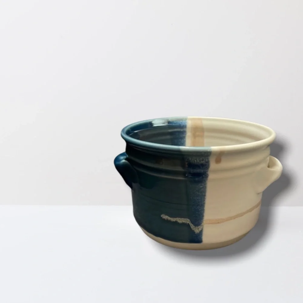 Walt Hartman Stoneware Clay Pottery Handmade Pot